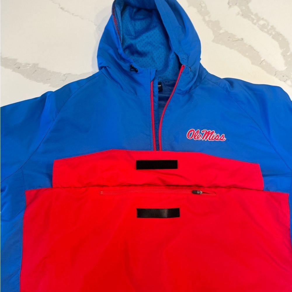 Colosseum Ole Ms Blue and Red Raincoat - Picture 12 of 12